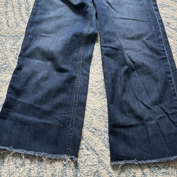 J CREW Womens Size 27 RAYNER Wide Leg High Rise Cropped Medium Wash Denim Jeans - Picture 4 of 6